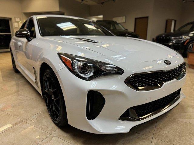 2021 kia stinger gt-line