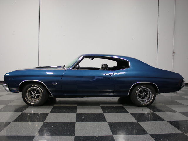 beautifully restored '70 chevelle, crate 454, 4-speed, longtube headers, ps/pb!!
