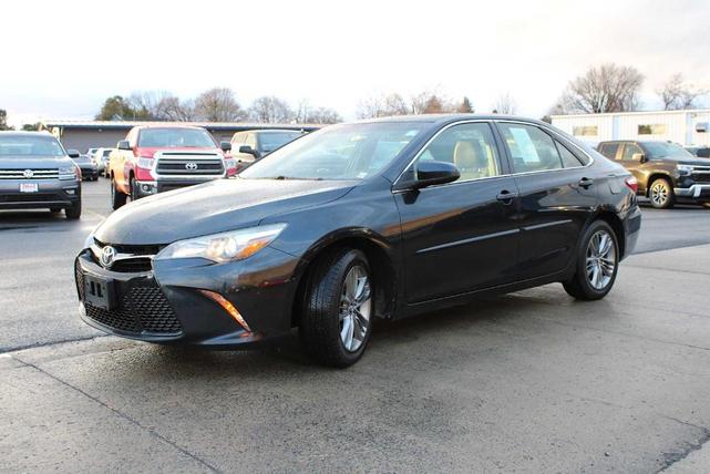 2017 toyota camry se