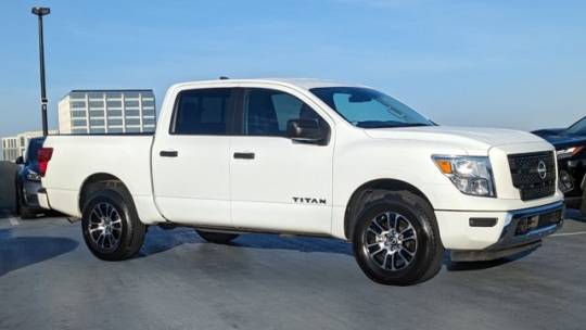 2023 Nissan Titan