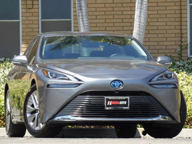 2022 toyota mirai base