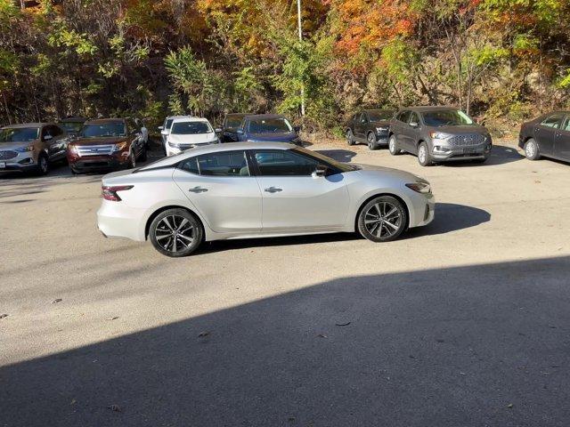 2023 nissan maxima sv