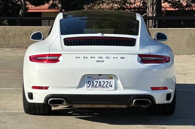 2017 porsche 911 carrera