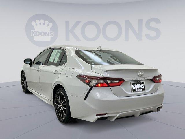 2024 toyota camry se