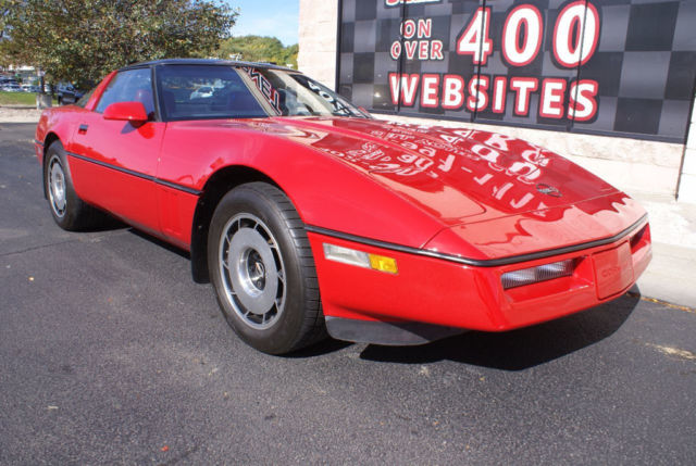 1984 chevrolet corvette automatic removeable glass top leather very clean