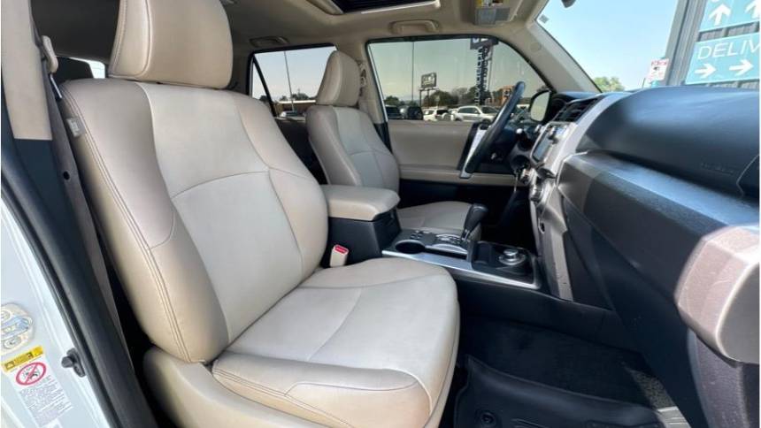 2017 toyota 4runner sr5
