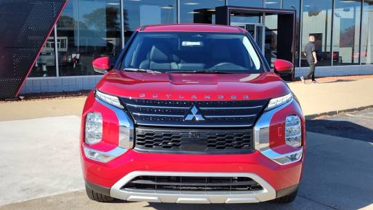 2024 Mitsubishi Outlander