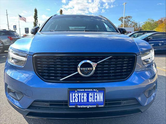 2019 volvo xc40 t4 r-design