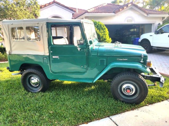 fj40 1977 toyota land cruiser frame off restorsation