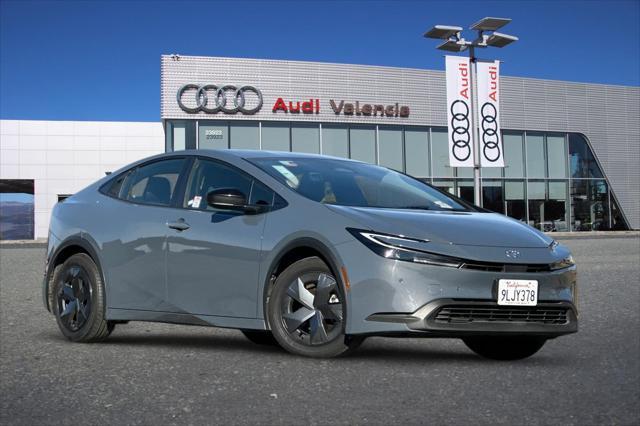 2024 toyota prius le