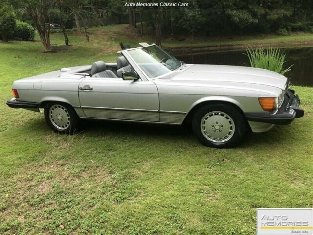 1987 mercedes-benz sl-class 560-class 560 sl 129591 miles silver 5l na v8 singl