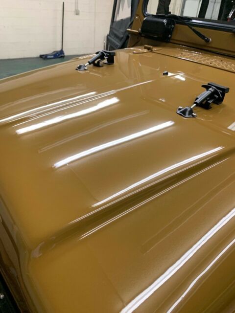 1976 toyota fj40 dual winches, 350 fuel injected 700r4 ps 4w disc, on and on