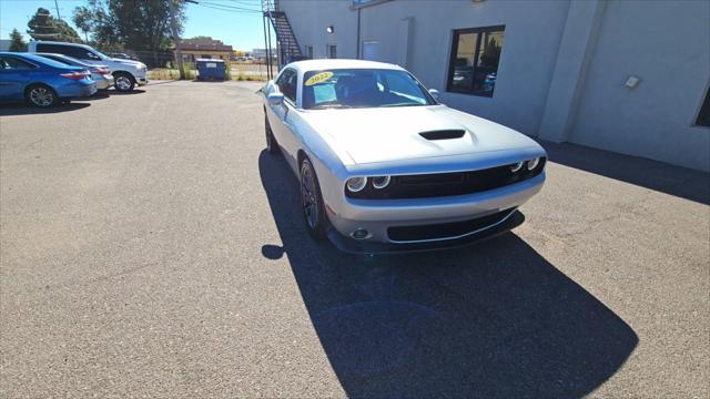 2022 dodge challenger gt