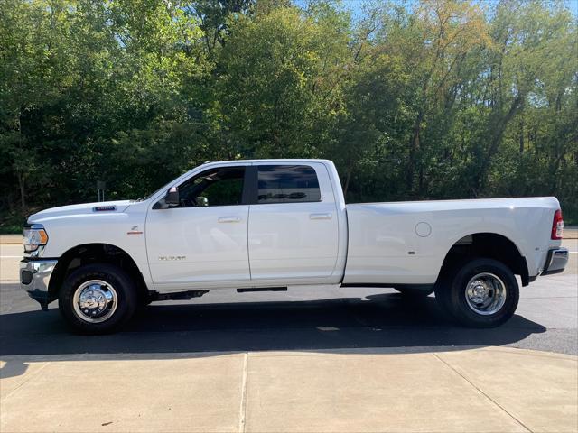 2022 ram 3500 big horn crew cab 4x4 8 box