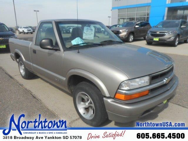 1998 chevrolet s-10 base 2dr standard cab sb for sale in yankton, south dakota