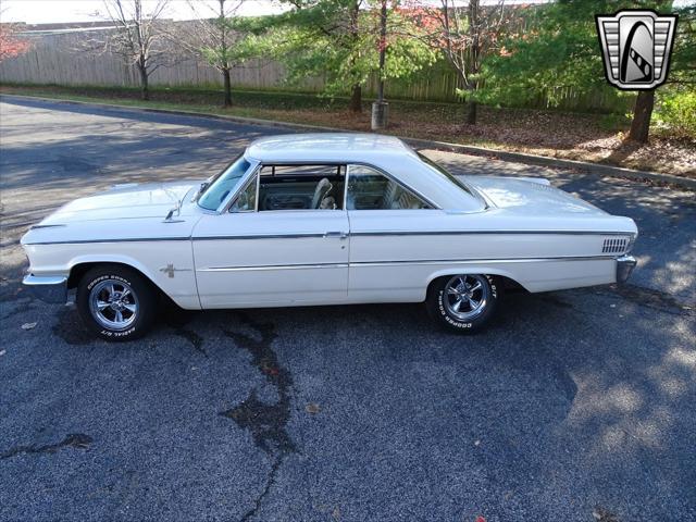 1963 ford galaxie base
