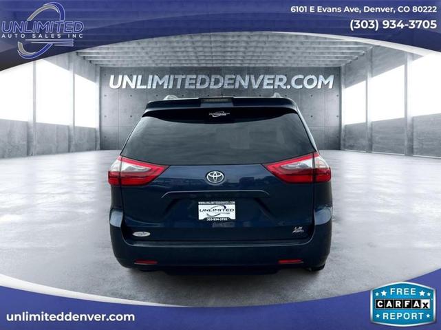 2020 toyota sienna le