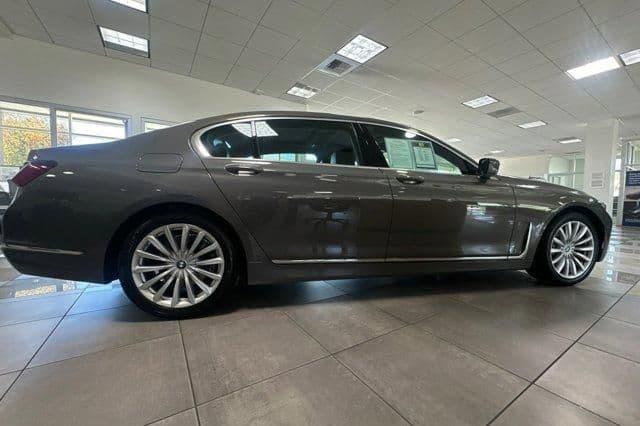 2021 bmw 7 series 740i pre-owned in pacific beach, california