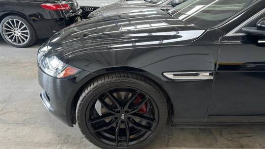 2017 Jaguar XF
