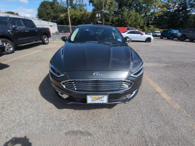 2017 ford fusion se