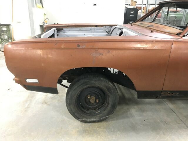 1969 plymouth roadrunner - 383 hipo 4 speed t7 saddle bronze rare!!!