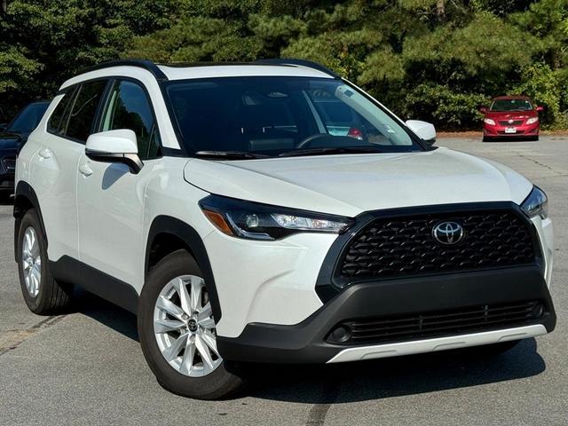 2024 toyota corolla cross le