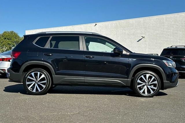 2022 volkswagen taos 1.5t se