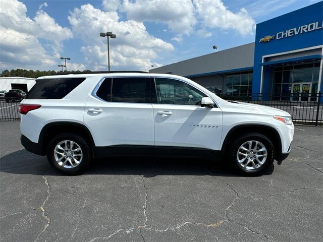 2020 chevrolet traverse lt leather