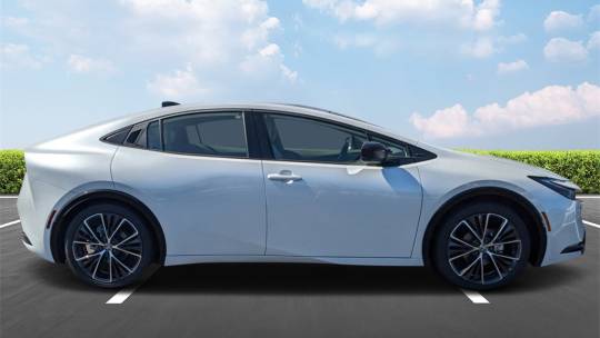 2024 Toyota Prius