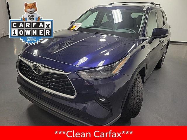 2022 toyota highlander xle