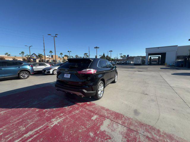 2022 ford edge titanium