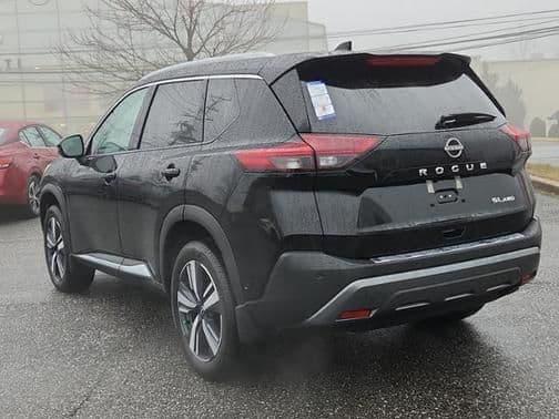 2023 nissan rogue in co bluffs, iowa