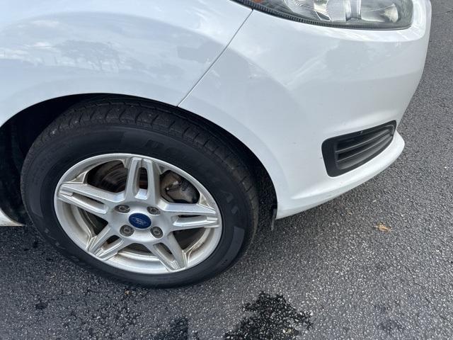 2017 ford fiesta se