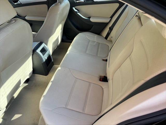 2014 volkswagen jetta auto se w/connectivity