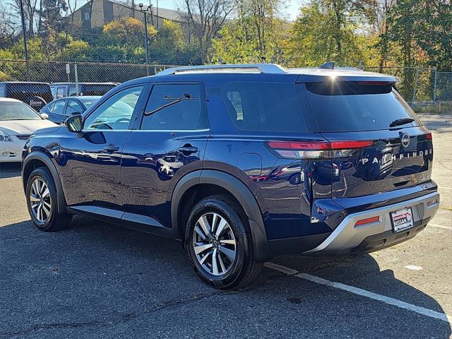 2024 nissan pathfinder sl 4wd