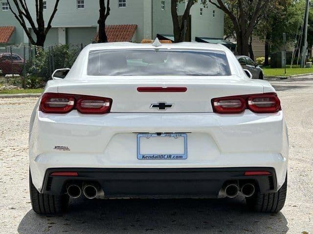2023 chevrolet camaro lt1 in miami, florida