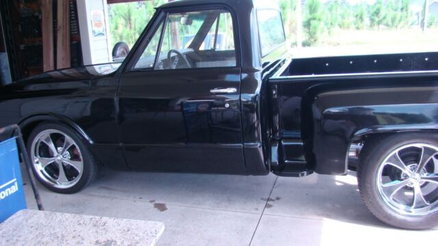 1970 chevy c-10 bbc 454 3 speed auto on the floor