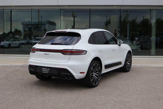 2024 porsche macan base