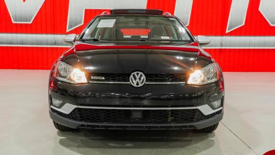 2017 Volkswagen Golf se