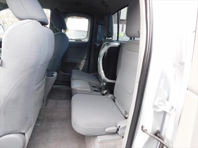 2011 toyota tacoma access cab