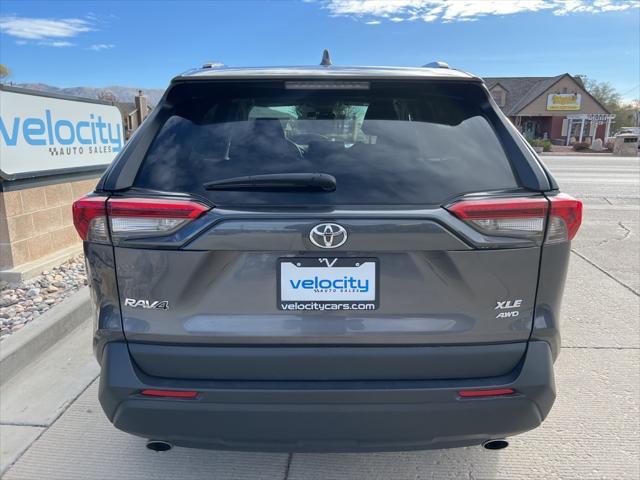 2022 toyota rav4 xle