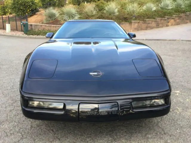 1992 corvette coupe 6-speed grand sport rims magnaflow quad exhaust 66,555 miles