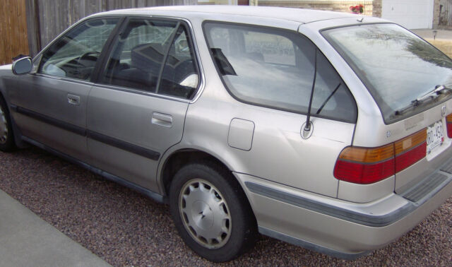 1992 honda accord wagon automatic (runs poorly been sitting for years) needs tlc