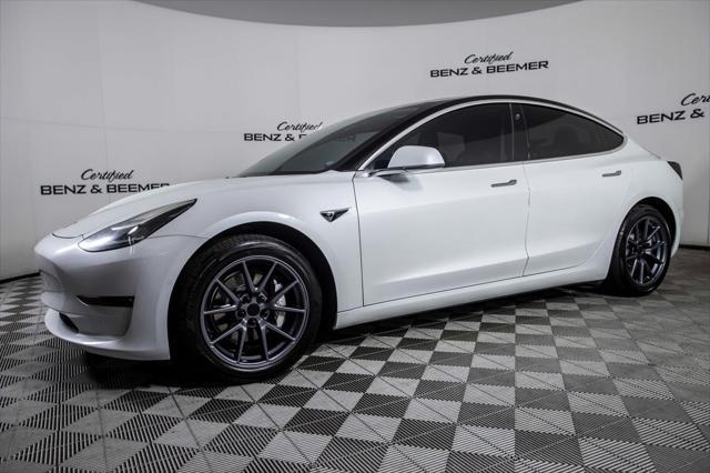 2019 tesla model 3 mid range