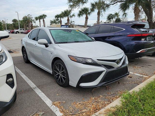 2024 toyota camry se