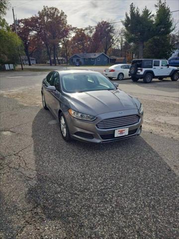 2013 ford fusion se
