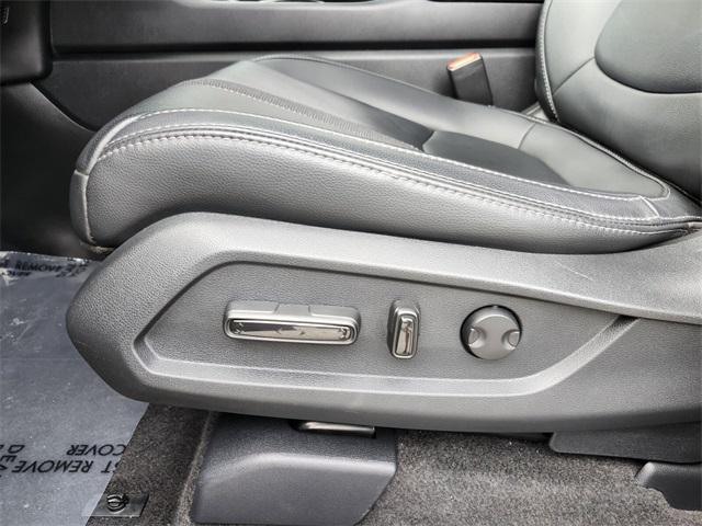 2023 honda pilot touring 8-passenger
