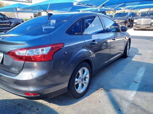 2013 ford focus se