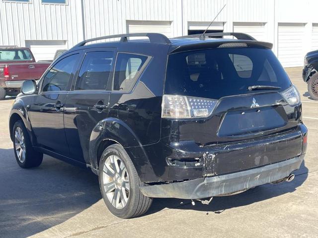2008 mitsubishi outlander es
