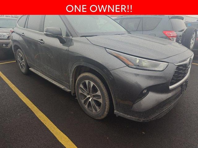 2023 toyota highlander xle